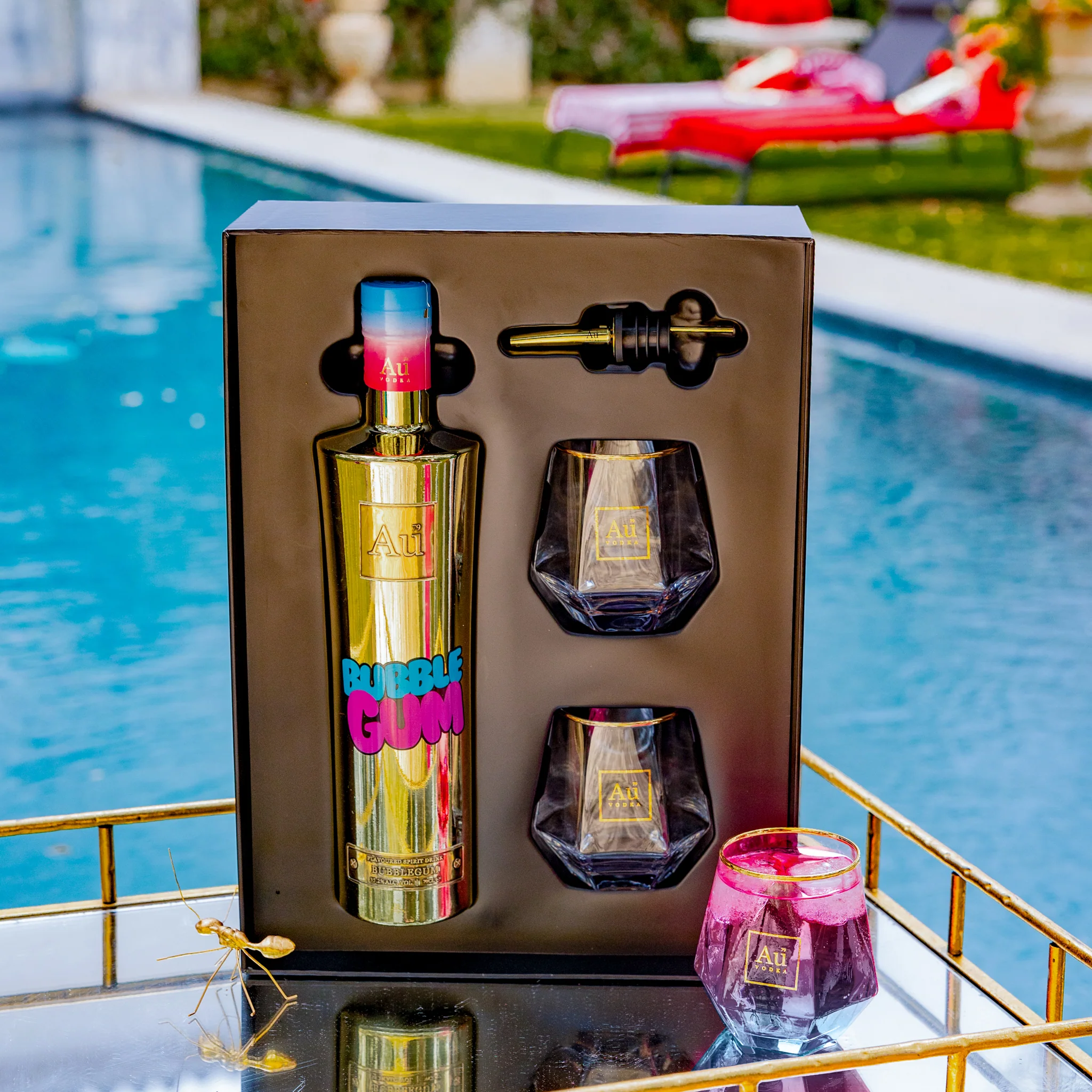 Au Vodka Gift Pack - Image 10